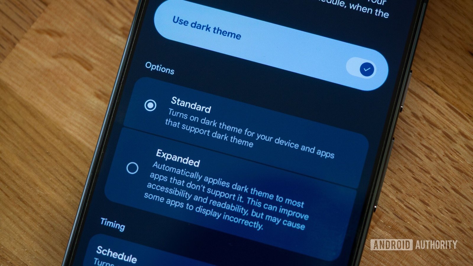 How to use Pixel’s new Expanded dark mode and force all your apps to go dark