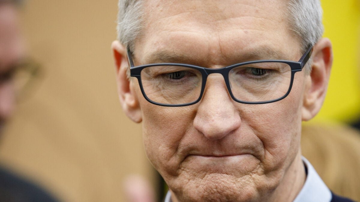 Apple Is Hemorrhaging Vice Presidents